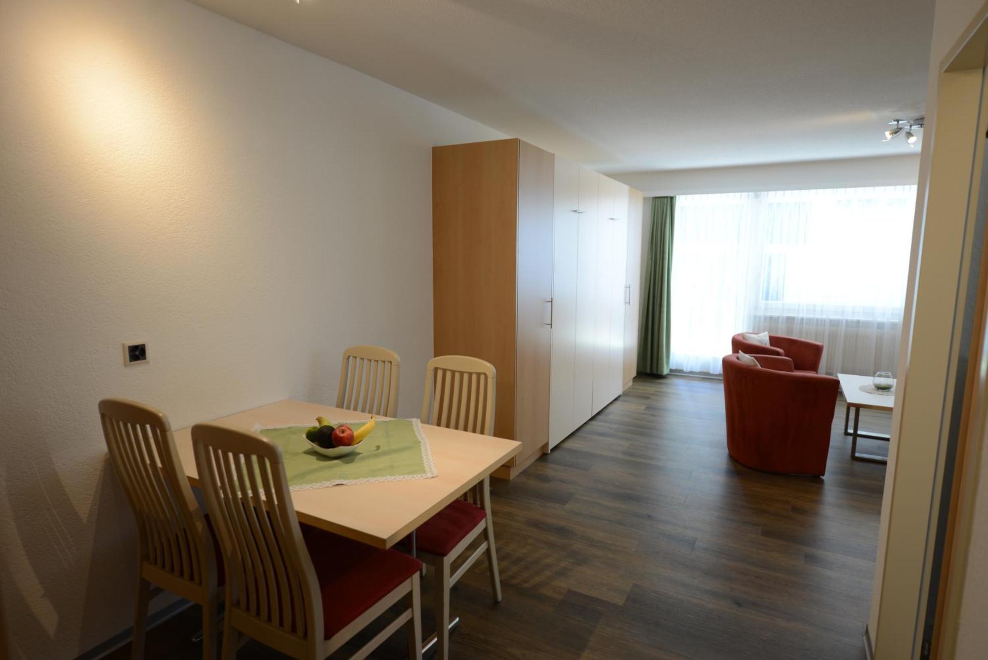 Haus Kandahar Saas-Fee Quarto foto